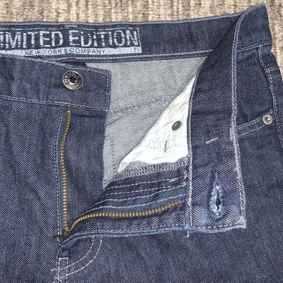 New York & Company Womens Size 4 Flare Leg Denim Jeans Blue Embellished Stretch‎ - Picture 3 of 8